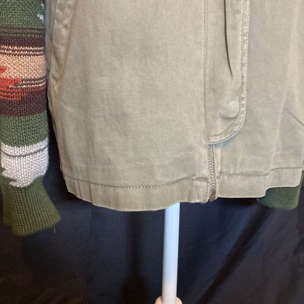 Thread + Supply jacket - Picture 4 of 10